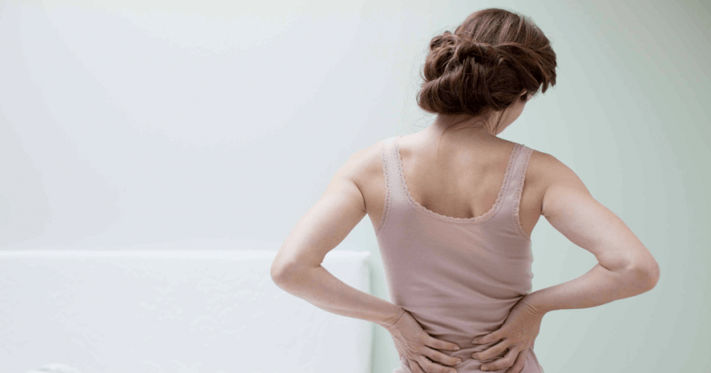 Женская боль в спине